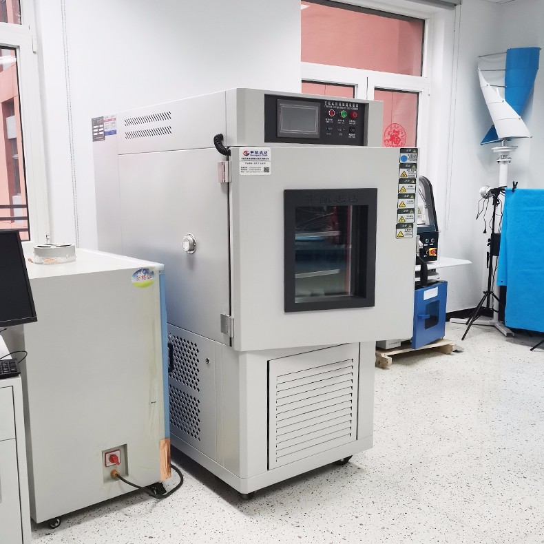 60603152f36fb.jpg 高低溫交變試驗箱3.jpg